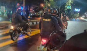 Dini Hari, Personil Sat Samapta Polrestabes Dan BKO Poldasu Sisir Kota Medan