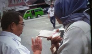 Kepala BUMD Tapsel Susun Berkas,  Asisten Zen Jalan Jalan, Ada Kejari Di Satu Ruangan Hotel Di P. Sidempuan
