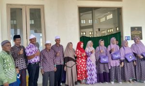Dalam Rangka Memakmurkan Mesjid, Rombongan Umroh Diberangkatkan Dari Mesjid Al Jihad Huta Raja