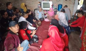 Ketum Komnas PA Kunjungi Keluarga Almarhum Siti Aisyah, Korban Predator Hingga Meninggal