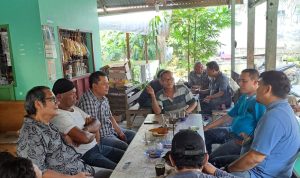 Pindah Tugas, Kompol Pardamean Hutahaean SH, SIK, MH. Pamitan Kepada Orang Tua Angkatnya Dan Tokoh Masyarakat Al Badar