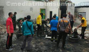 Koramil 10/SR turut Gotong Royong Massal Pembersihan Kebakaran Sekolah Al Washliyah