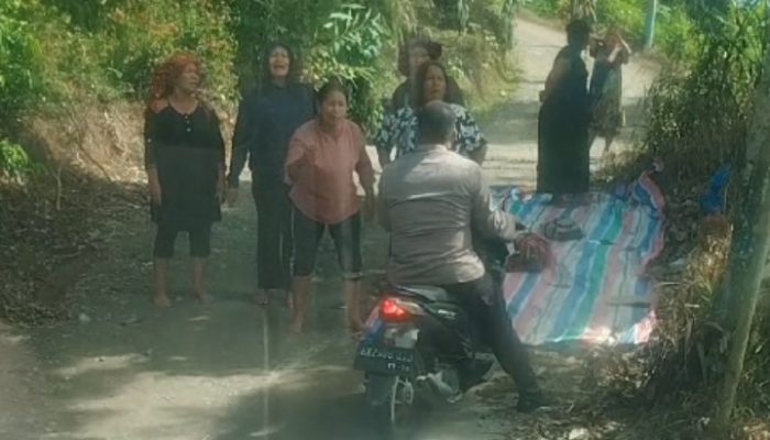 Sejumlah Warga Main Hakim Sendiri, Jalan Ke Perumahan Jordan City Diblokir 