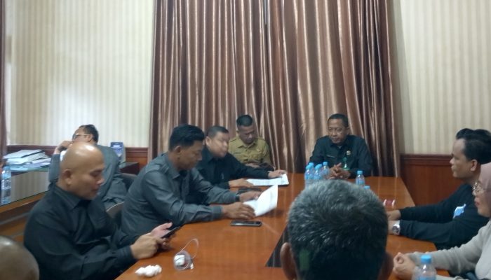 Diduga Lembaga Perwakilan Rakyat “Tersandera”  Gegara Ulah Ketua DPRD Padangsidimpuan 