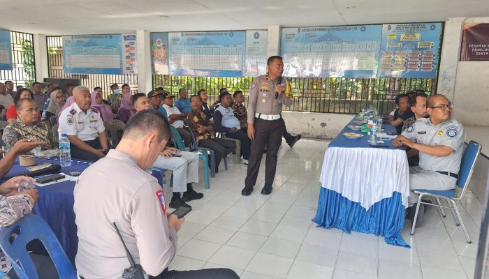 Cegah Laka KA, Polresta Deli Serdang Dan Forum Lalin Rangkul Masyarakat Patuhi Rambu 