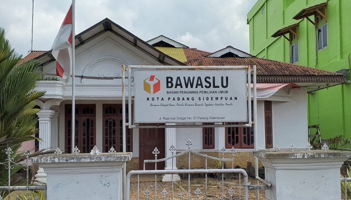 Terkait Pemberkasan Administrasi BS, Diduga Bawaslu Padangsidimpuan Kebobolan 