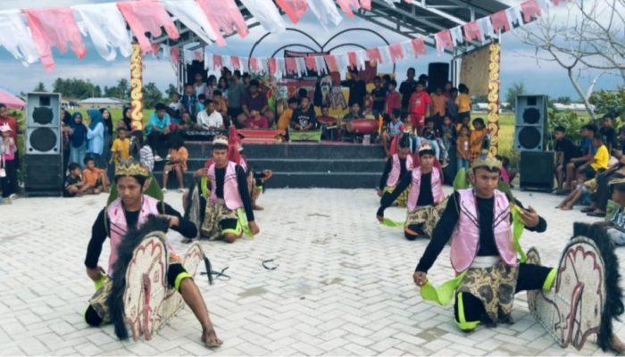 Pemdes Jambur Pulau Bersama Warga Rayakan HUT RI Ke-79 Penuh Meriah