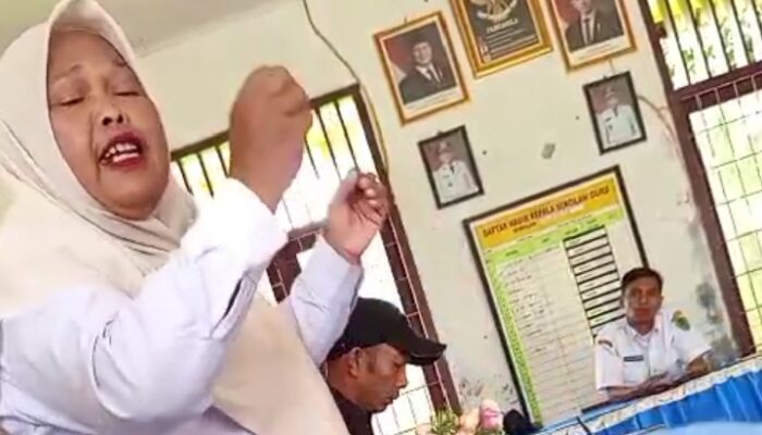 Diduga Kapsek SDN 1003009 Sibio Bio Tak Malu, Minta Uang KIP Seikhlasnya 