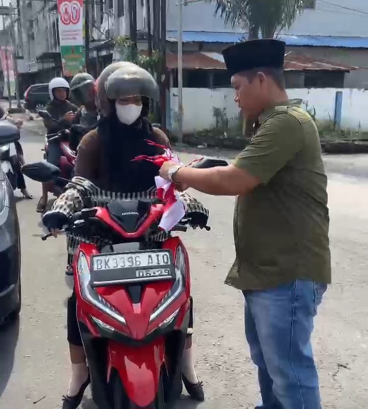 Laut Merah Putih di Jalanan Medan, Aksi Kader Muda Persis Sumut Sambut HUT RI ke-80