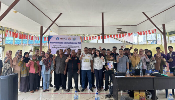 Politeknik Negeri Medan Dorong Pemuda Desa Kuta Parit Kuasai Aplikasi RAB Digital