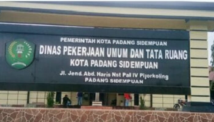 Kadis PUTR Padangsidimpuan ”  Bungkam” Soal Proyek DAK Sanitasi Ta 2024 Belum Selesai 