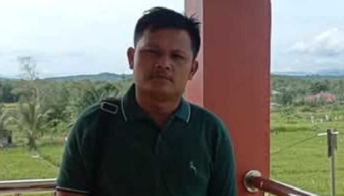 Kades Parausorat Sitabo Tabo Jarang Berdinas, Masyarakat Kecewa 