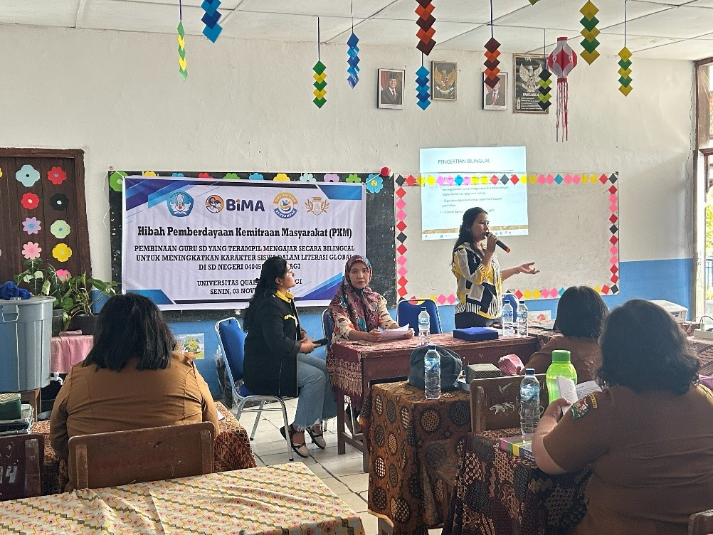 Universitas Quality Berastagi Gelar Pembinaan Guru SD untuk Pengajaran Bilingual