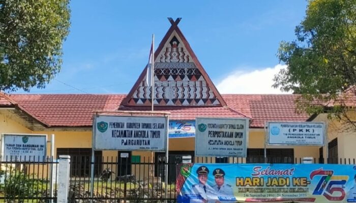 3 Bulan Lebih, Camat Angkola Timur Belum ” Bersuara ‘ Soal Pemberhentian Kepling Siringo Ringo 