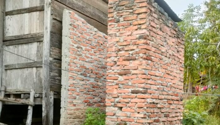 Diduga Dana Toilet Ta 2025 Dikorupsi Berjamaah, PPK Dinas Perkim Paluta Dan Kades Aek Bayur Bungkam 