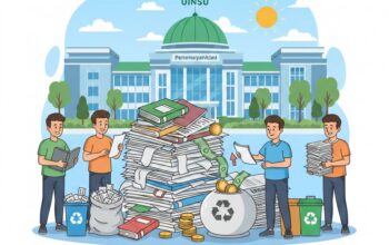 Tumpukan Kertas Bekas Ternyata Bisa Jadi Cuan! Sekali Timbang Hasilkan Ratusan Ribu