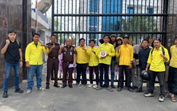 Mahasiswa Demo Kejatisu-Polda Sumut, Desak Kasus Korupsi Rp 1,9 M di Labusel Tuntas