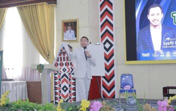 Syafii Efendi ‘Bakar’ Semangat Ratusan Guru di Tapsel, Bagikan Kiat Menjadi Pendidik Hebat dan Berdampak