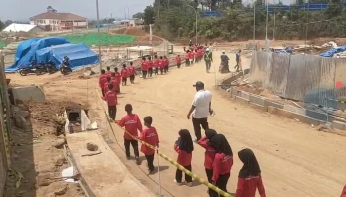 Terkesan Dipaksakan, PD Sekolah Rakyat Di Kab Tapsel Belajar “Diselimuti” Debu 