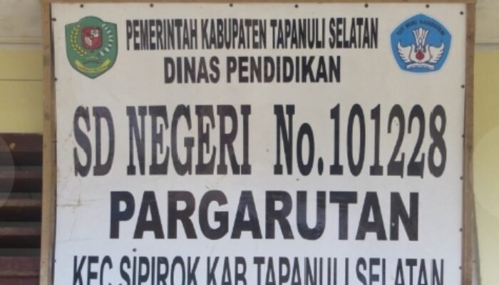 Diduga Anggaran Honor Guru Honorer Di SDN 101228 Pargarutan Di Mark Up 